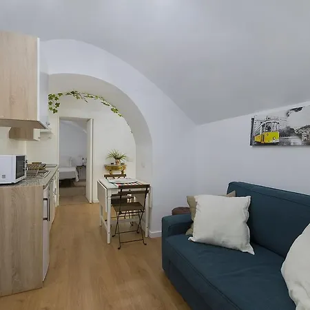 The Convent - Calm 1 Bedroom Apartment Close To The River * Lissabon